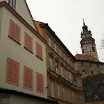 Cert A Kaca Vendégház