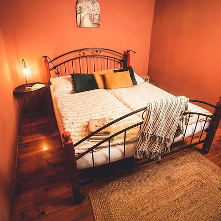 Cert A Kaca Guest house 2*