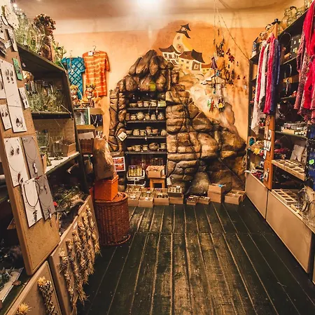 Cert A Kaca Guest house