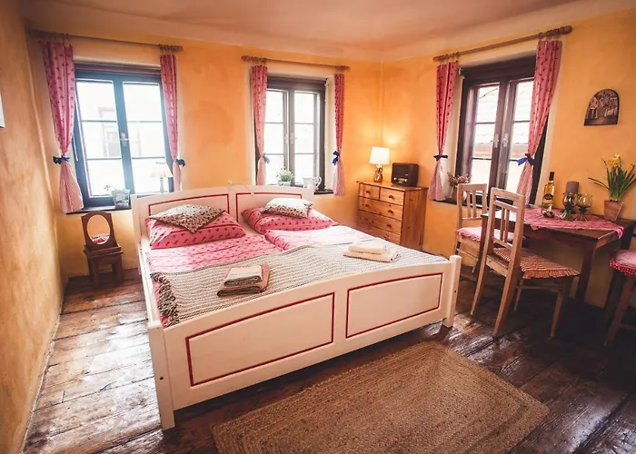 Cert A Kaca Gæstehus