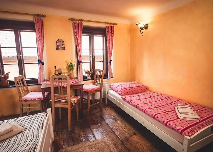 펜지온 세르트 아 카사 게스트하우스 2*